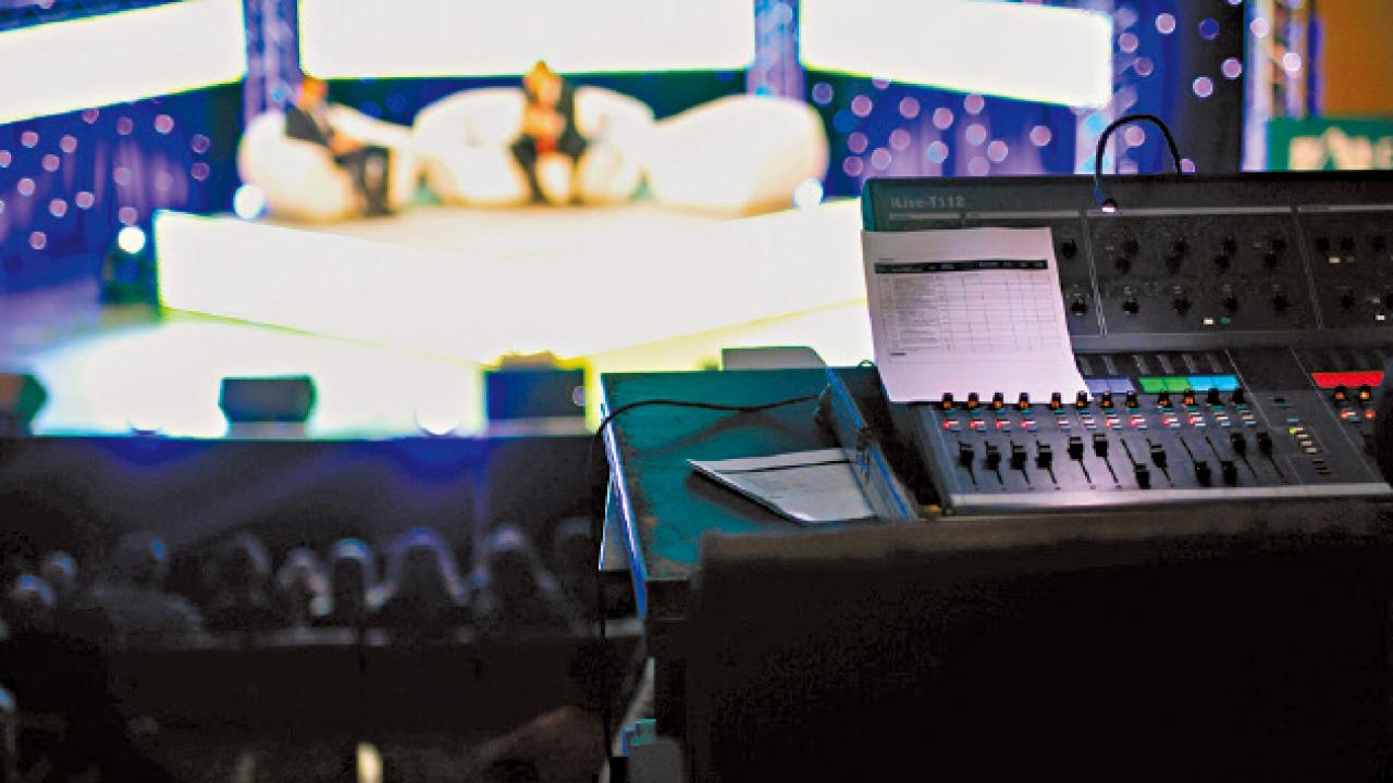 為電視經營拆牆鬆綁