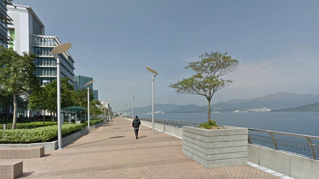 大埔白石角海濱長廊海面女子漂浮 昏迷送院不治