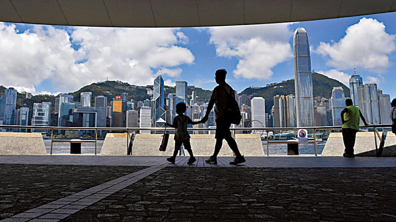 熱烈慶祝無就業式經濟復甦