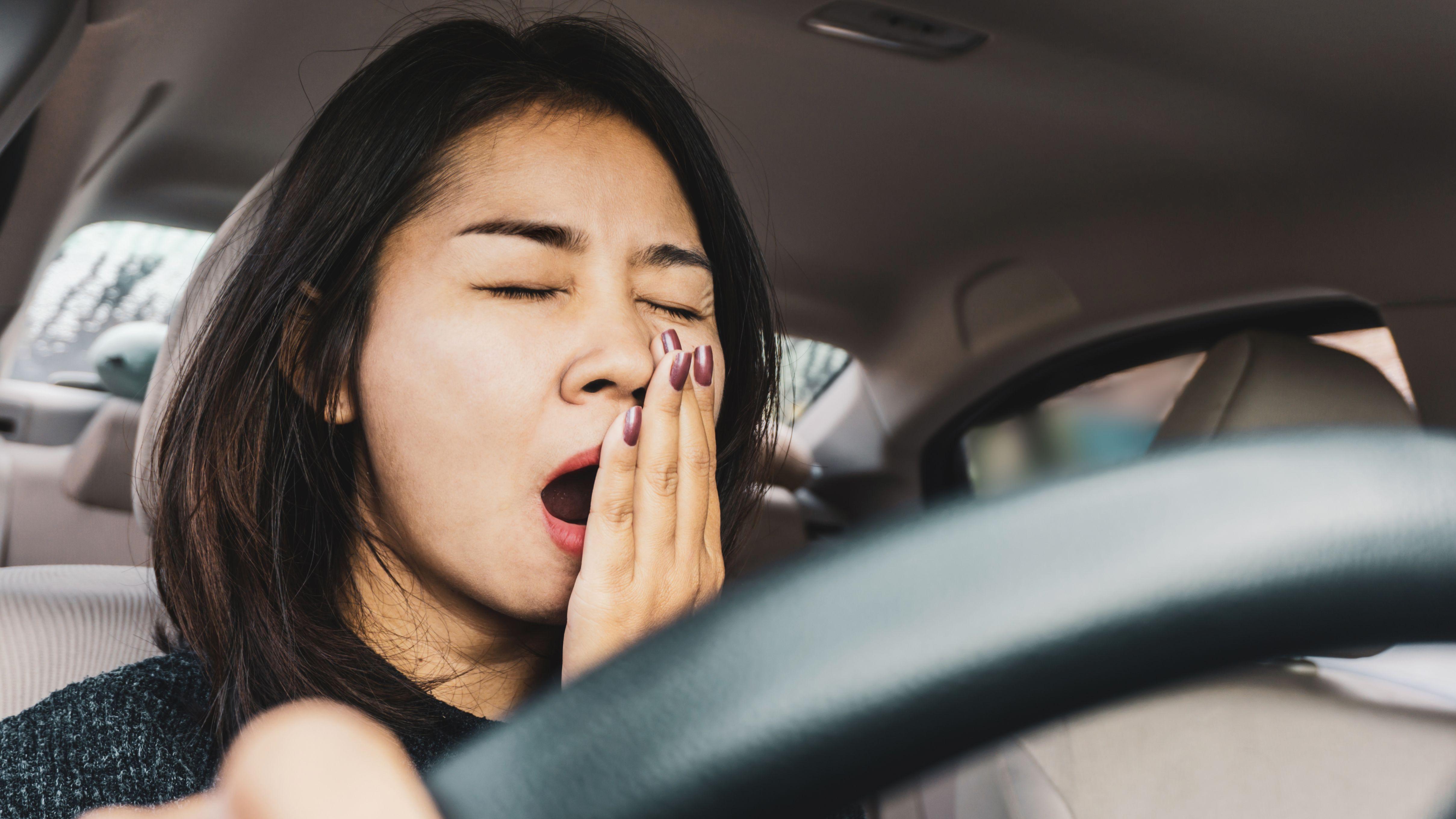 睡眠 疲憊 睡眠不足 作息不規律 生理時鐘 心血管疾病 熬夜