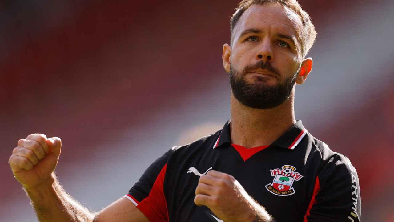 英冠開戰 修咸頓「細」迎域斯咸