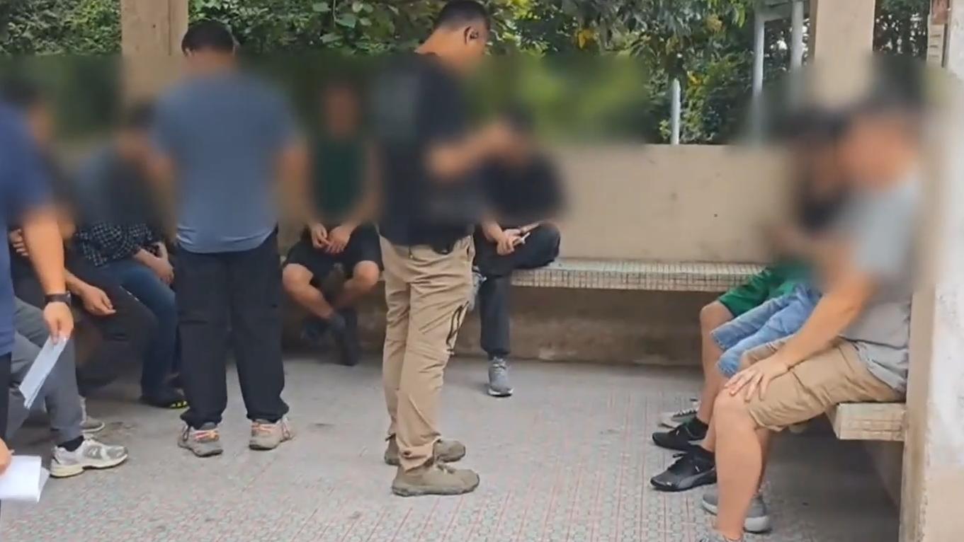 西貢相思灣出現多名可疑人士。（有線電視新聞截圖）