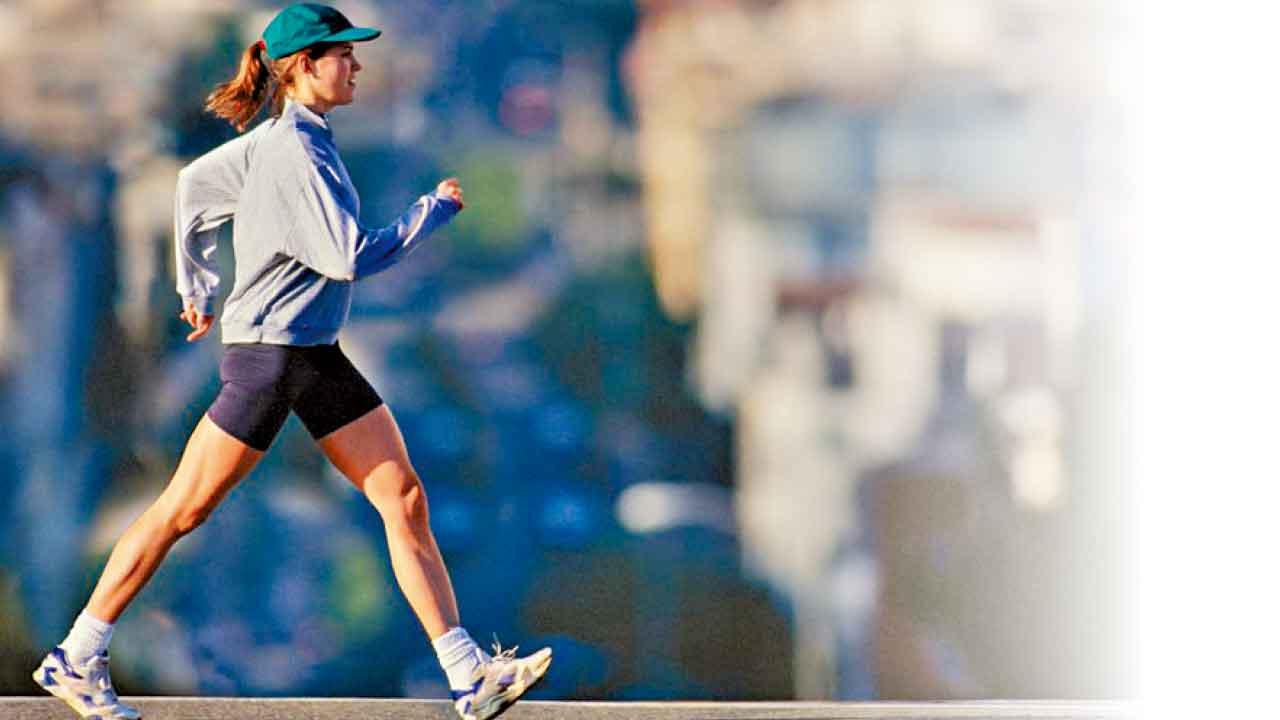 每日快行3000步 降17%心血管病