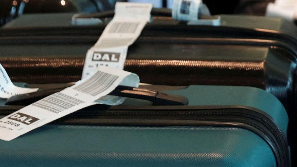 落機後行李標籤勿亂丟 航空公司員工：小心助長騙徒兼惹麻煩