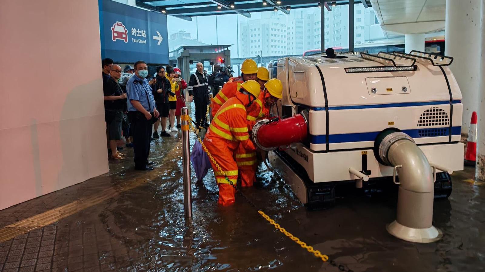 渠務署指已完成清理29宗水浸個案。(渠務署FB)