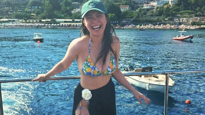 JW晒三點式全女班去意大利開嬉水派對