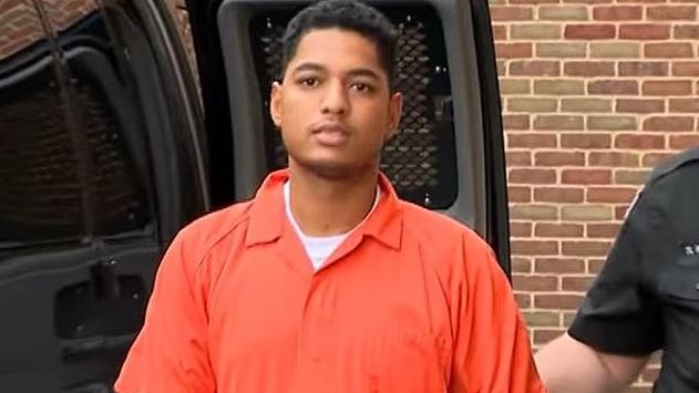 施襲的佛洛倫斯早前出庭應訊。(互聯網)