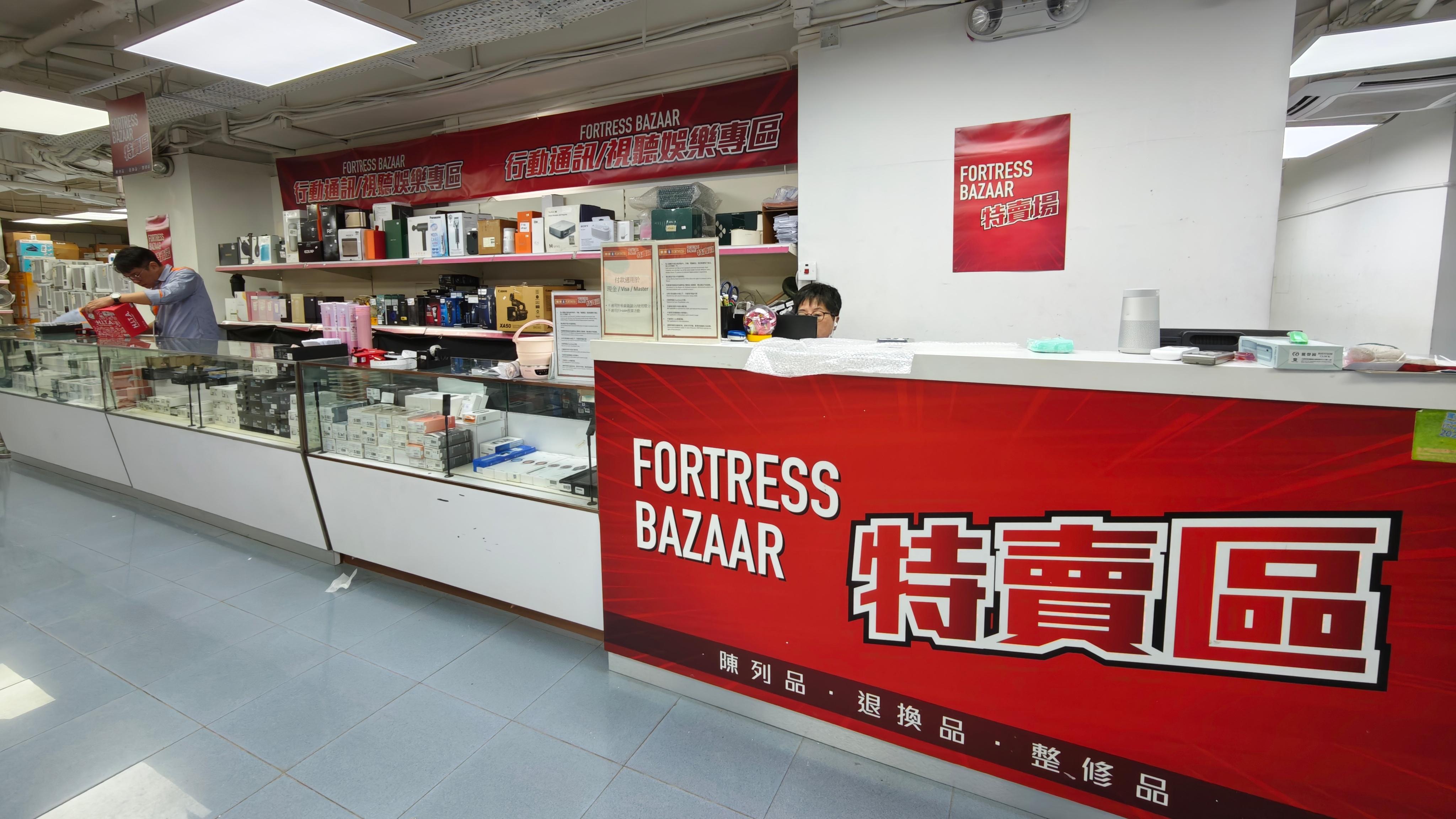 豐澤開倉｜荃灣特賣場直擊　手機平板筆電精選推介（多圖）