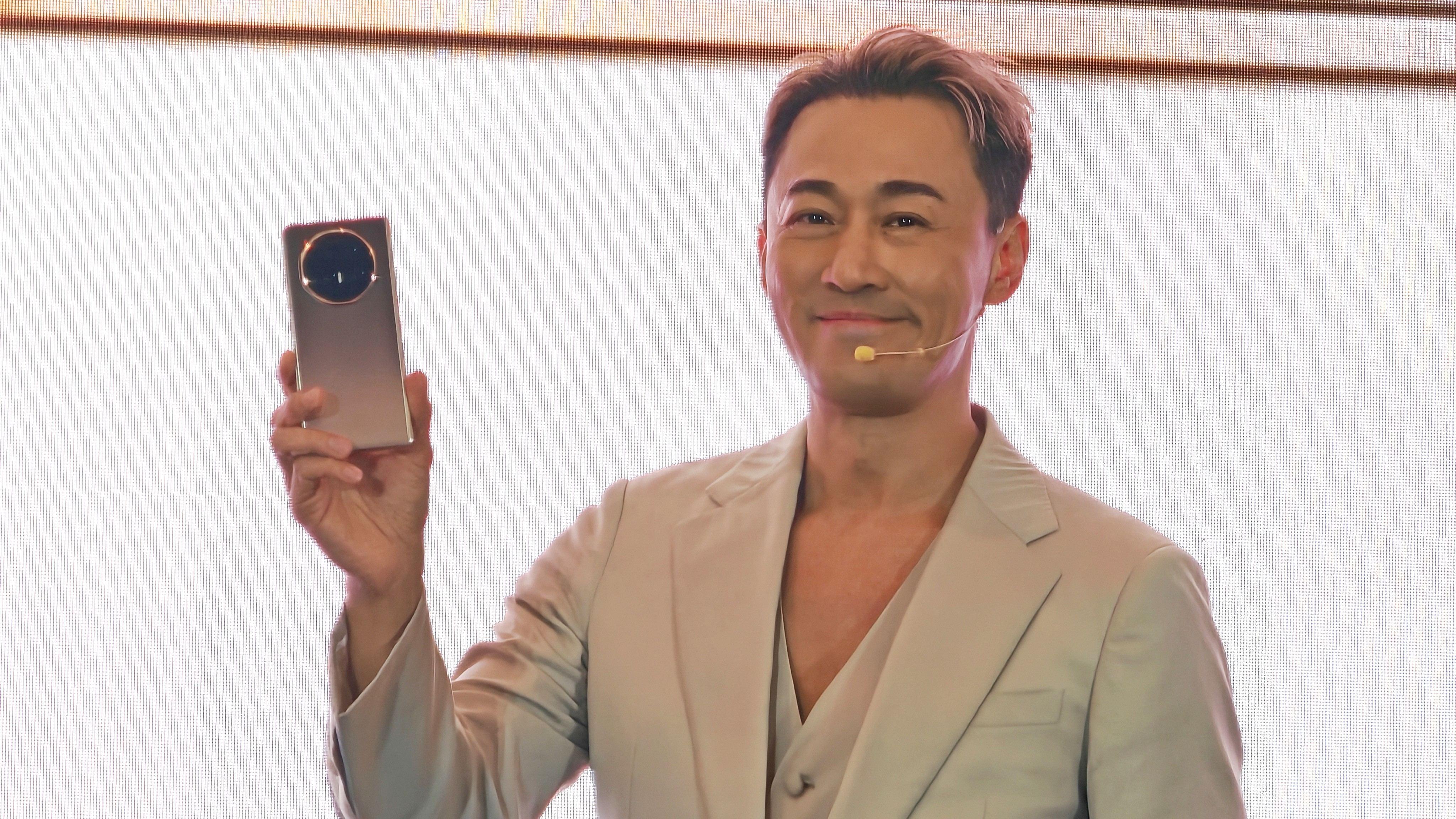 林峯現身HONOR Magic V5發布會　港版售價公布送總值一萬禮品