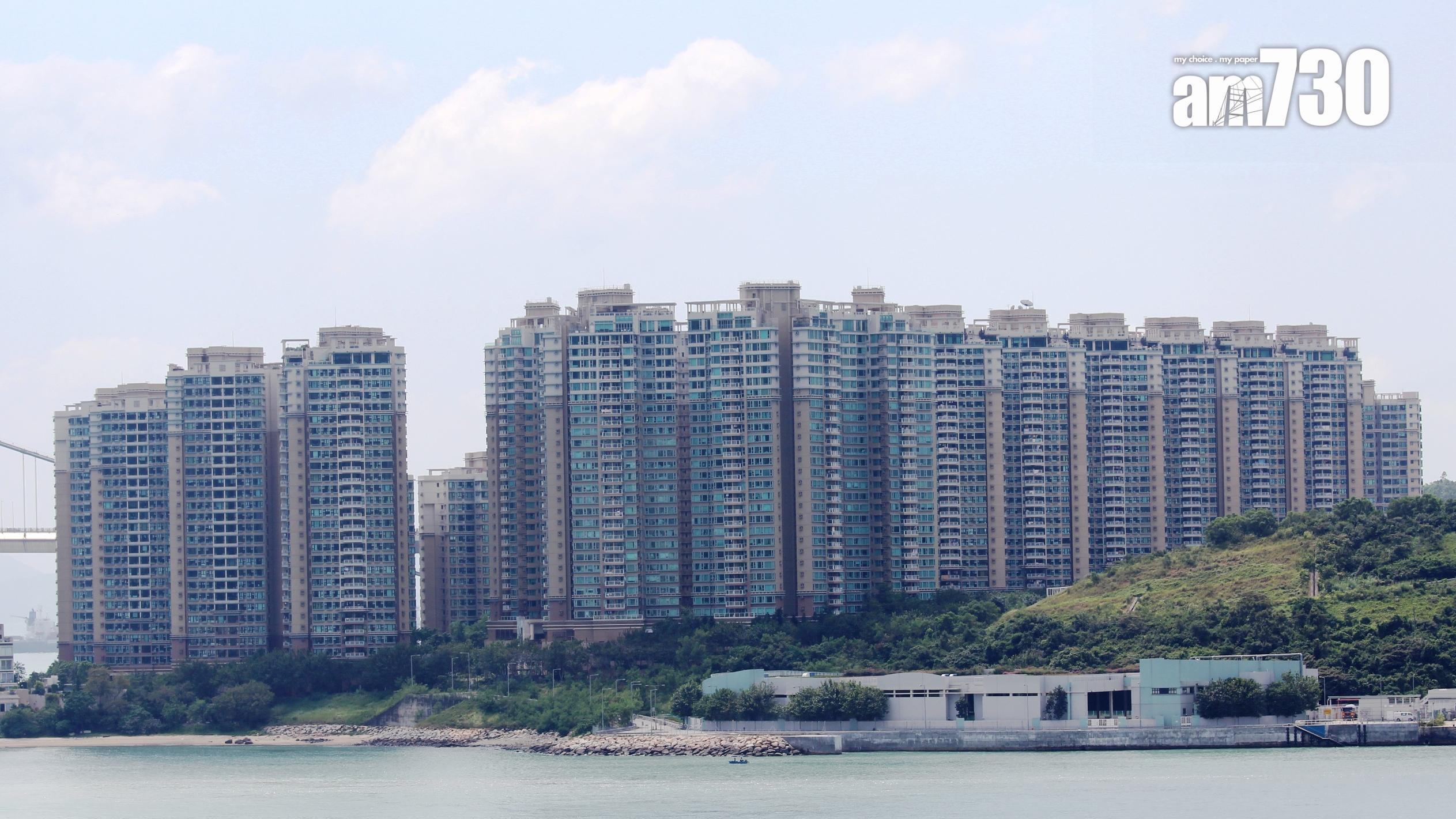 馬灣珀麗灣本月交投價量齊升，最新錄海景兩房罕放「水晶戶」成交，外區上車客以600萬元承接。