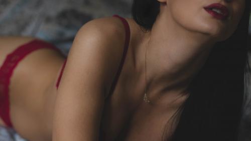 北海道有17歲少女設局，在社交網誘騙男子開房，勒索金錢。(互聯網)