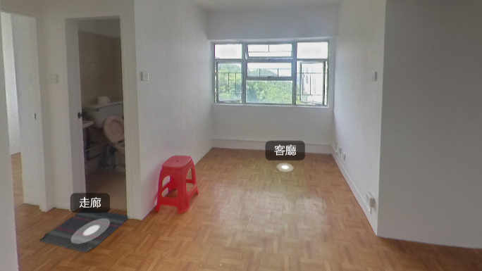 山翠苑屬早期落成的居屋之一，單位實用性極高，大廳空間十分闊落。(代理提供)