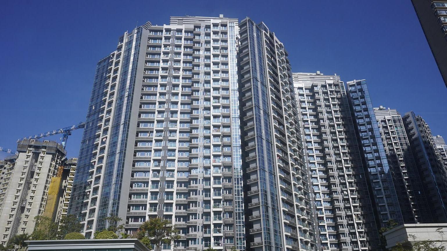 東涌東環兩房園景戶放盤2年終沽出，成交價533萬元，樓價幾近重返10年前一手價。