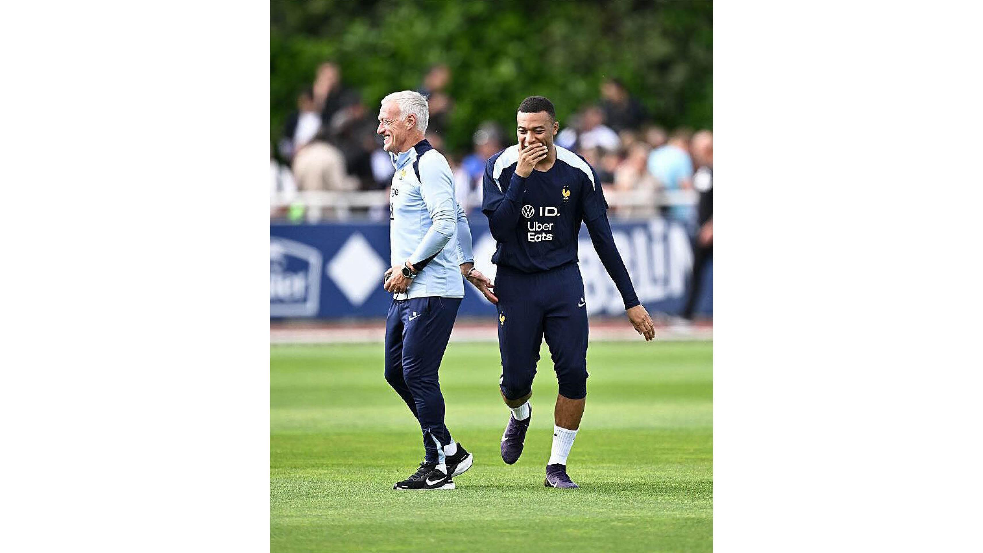 法國「大」吐「烏」氣