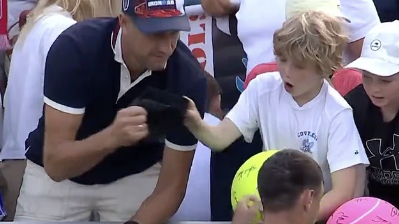 「大蝦細」搶走球星送給小fans的帽 CEO富豪遭起底 終跪低道歉(有片)