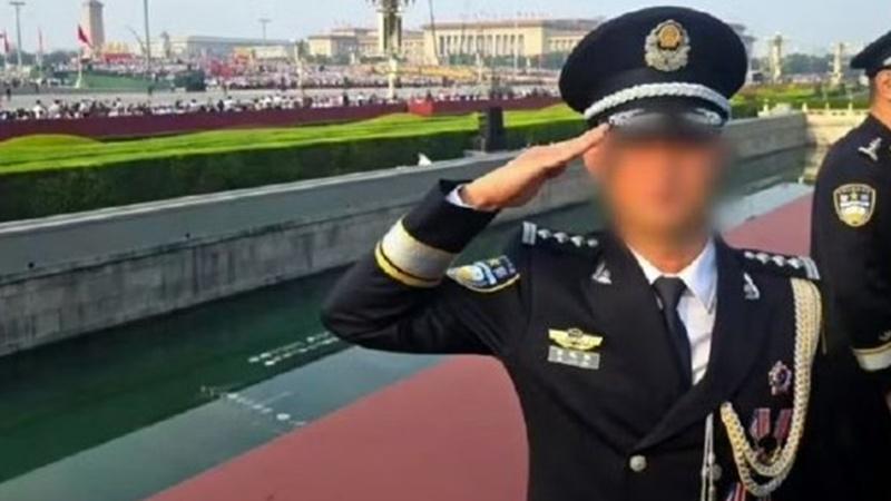 禁毒英雄捉逾350疑犯、掃1.5噸毒，獲邀九三閱兵「打卡」卻不能露面。(微博)