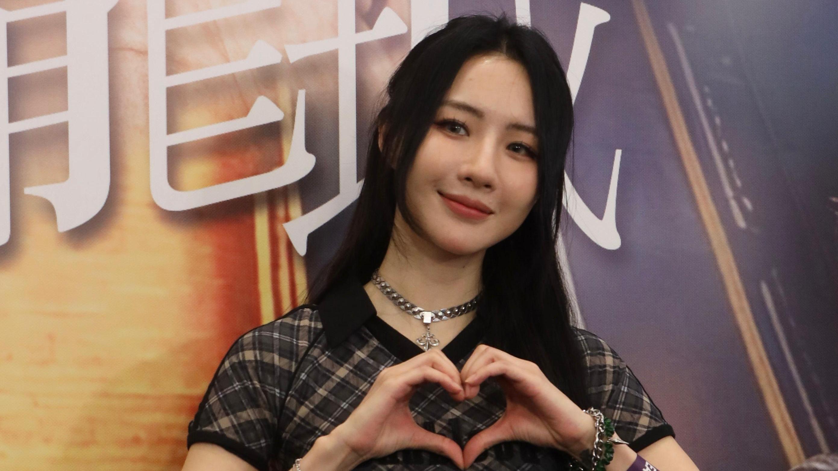 菊梓喬沒打算結婚生B 不清楚保錡想法