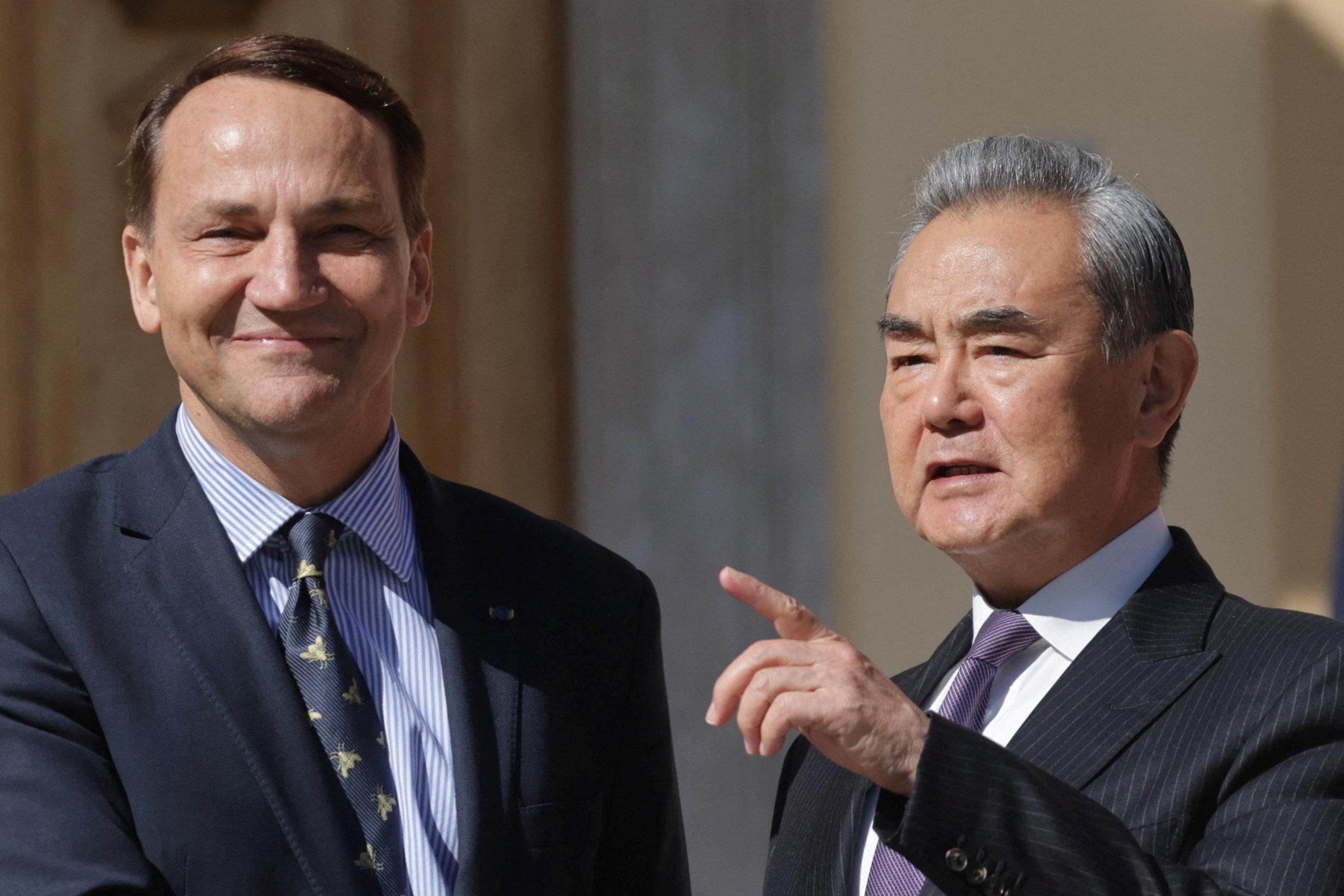 外長王毅在華沙同波蘭副總理兼外長西科爾斯基會談(路透社)