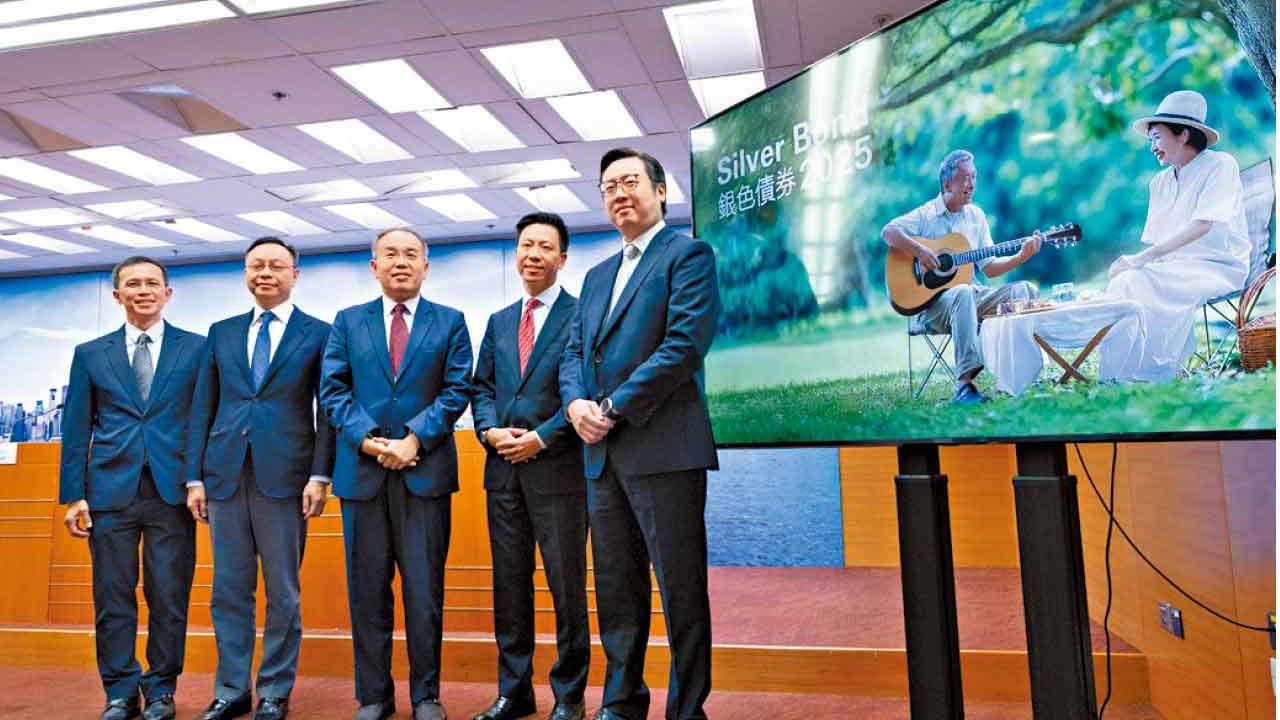 銀債首日認購理想 金額增兩成 人均買28手