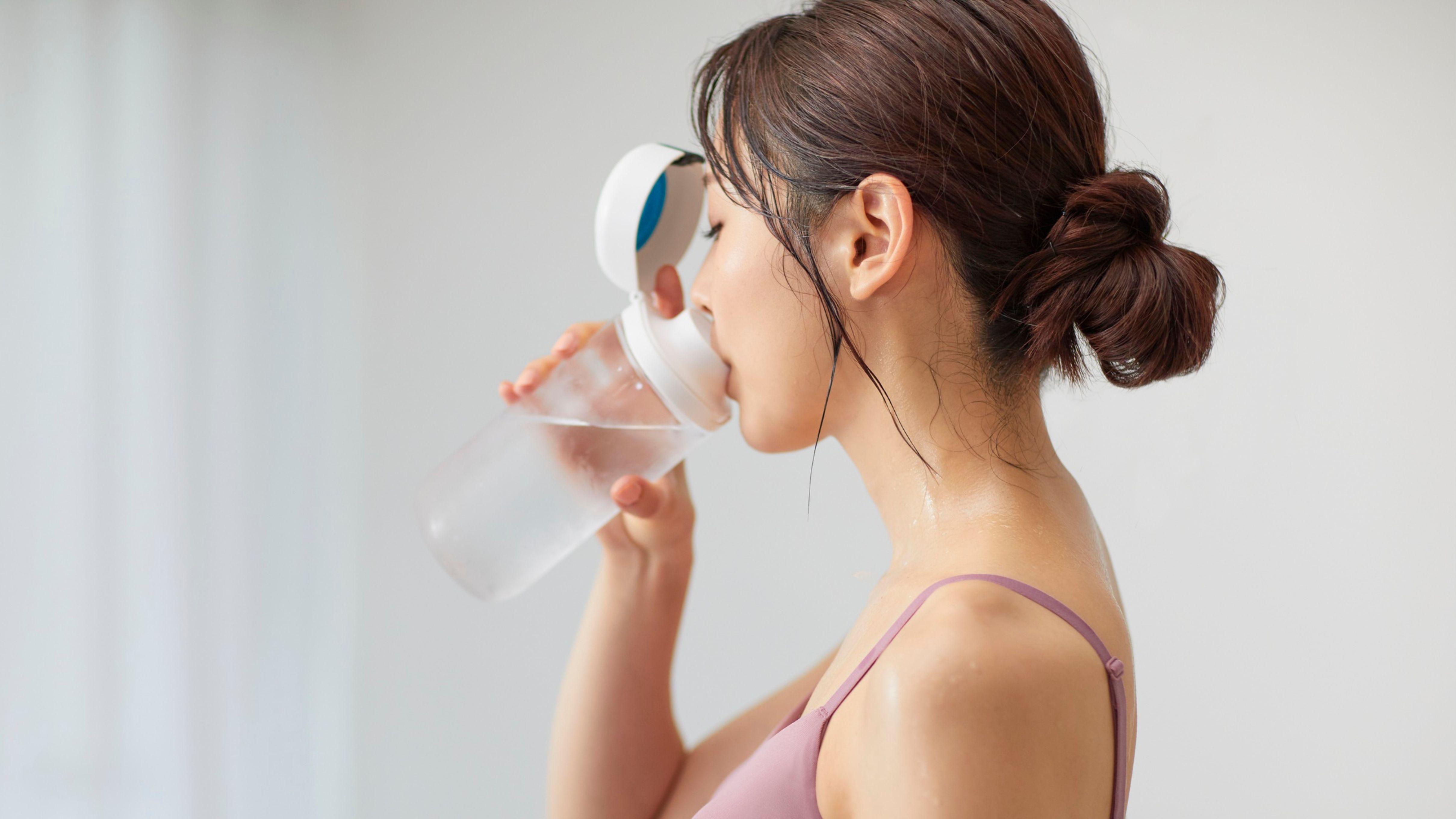 喝水 尿液 肝異常 腎異常 補水 減肥