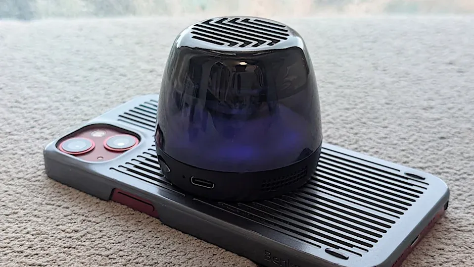 Connecty磁吸藍牙喇叭：有NFC　一拍即連即播歌｜開箱評價