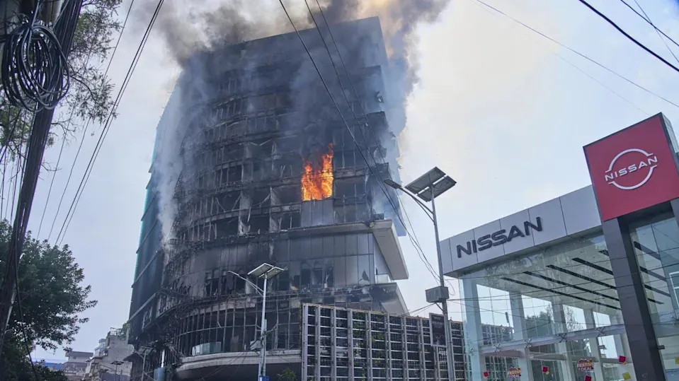 尼泊爾示威波及希爾頓酒店　耗資4.4億打造全棟燒成廢墟