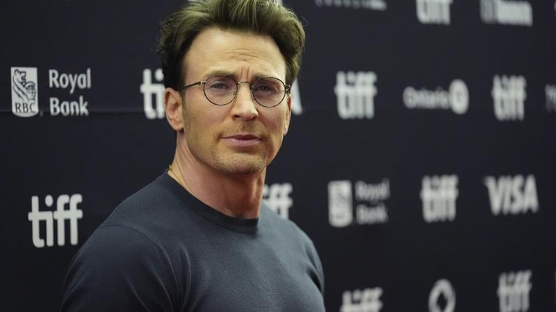 基斯伊雲斯肌肉回歸 剃鬚再演美國隊長