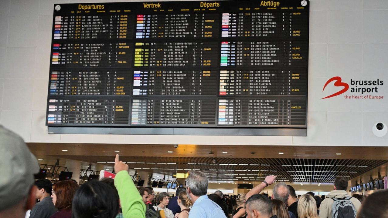 歐洲多機場遭網絡攻擊致大亂　布魯塞爾取消昨日半數航班。（美聯社）
