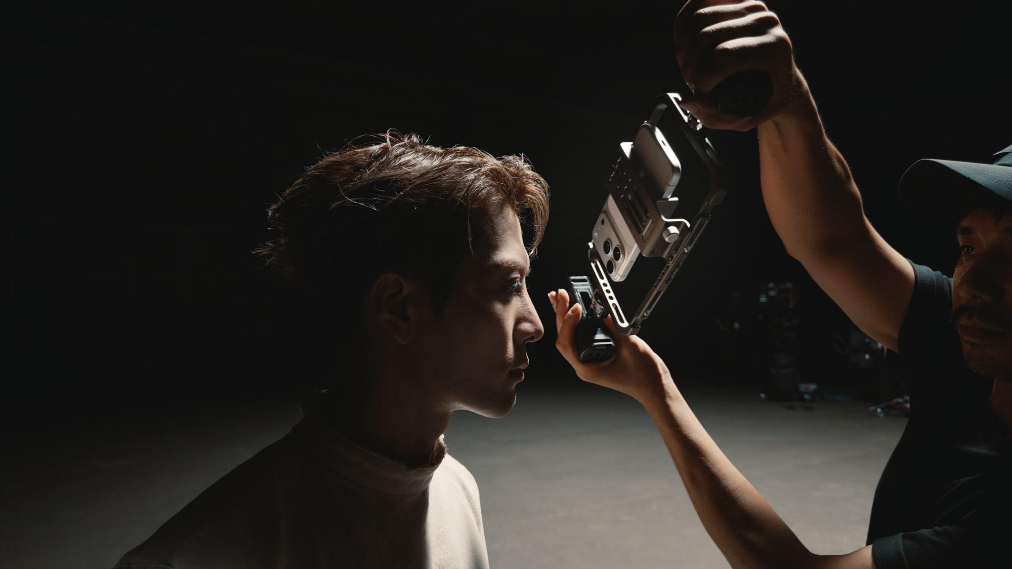 王嘉爾全新單曲《Let Loose》 親自執導MV使用iPhone 17 Pro拍攝