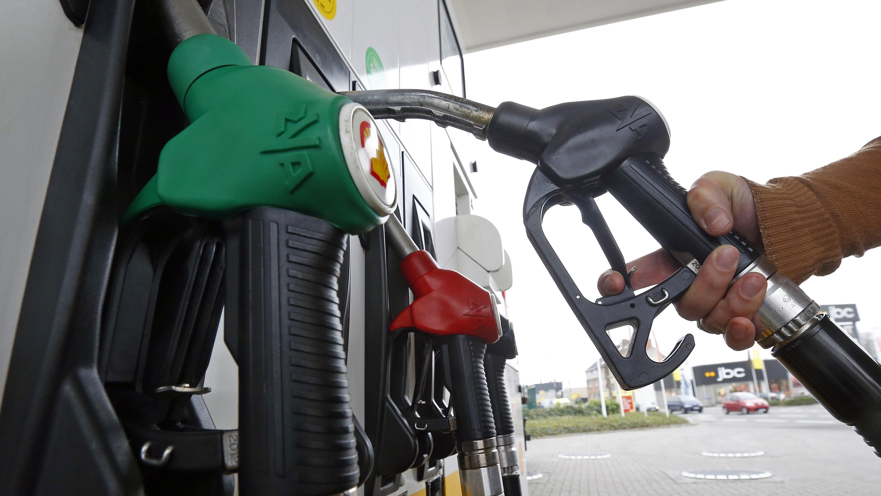 油價連跌3星期 地緣政治左右去向