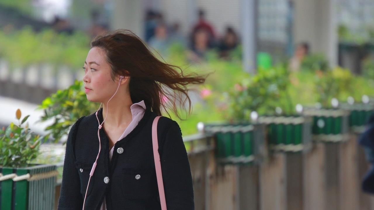 今早本港氣溫普遍約18度，未來兩三日氣溫回升。(資料圖片)