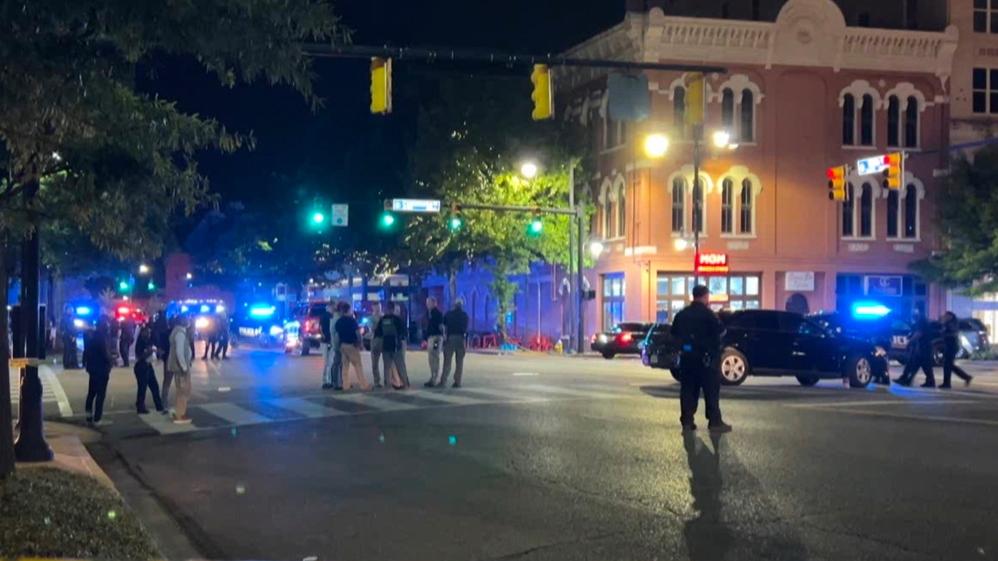 美國阿拉巴馬州爆槍戰，至少2死12傷。(AP)