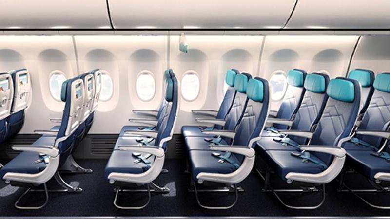 加國廉航將推經濟艙椅背全鎖，想調低就加錢。(WestJet)