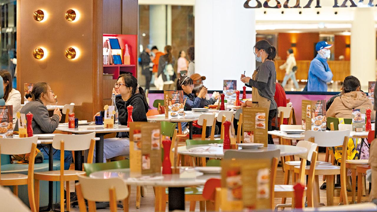 餐飲業兩年輸3.6萬外勞 政府拒10宗申請涉44人