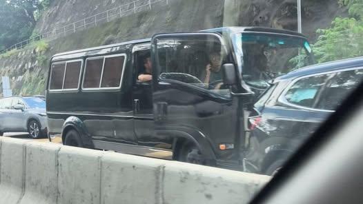 獅子山隧道公路發生車禍。（fb「車cam L（香港群組）」圖片）