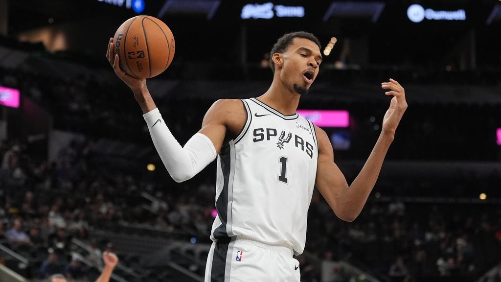 NBA｜馬刺前瞻：雲班耶馬（Victor Wembanyama）回歸內線齊腳　衝擊季後賽？