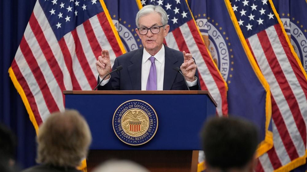 美國減息｜聯儲局主席鮑威爾。(AP)