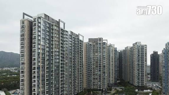 租盤短缺！年輕夫婦睇樓後 即一筆過年繳16.2萬租元朗溱柏兩房｜二手樓租賃