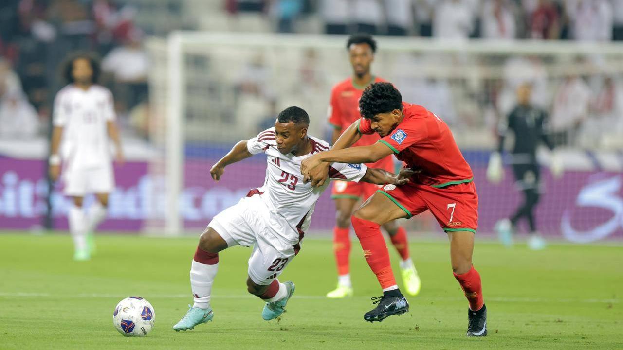 兩隊「細」鬥到底