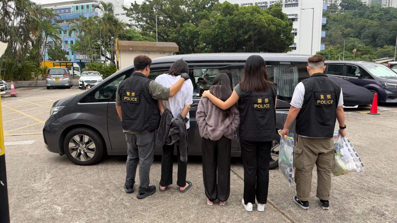 警搜青衣村屋檢61萬元毒品，兩男女被捕。(警方圖片)