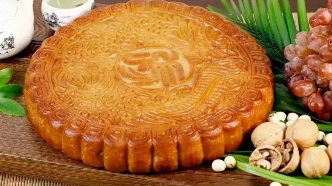 涉事食品廠以生產大月餅聞名。（圖／翻攝浦緣豐食品官網）