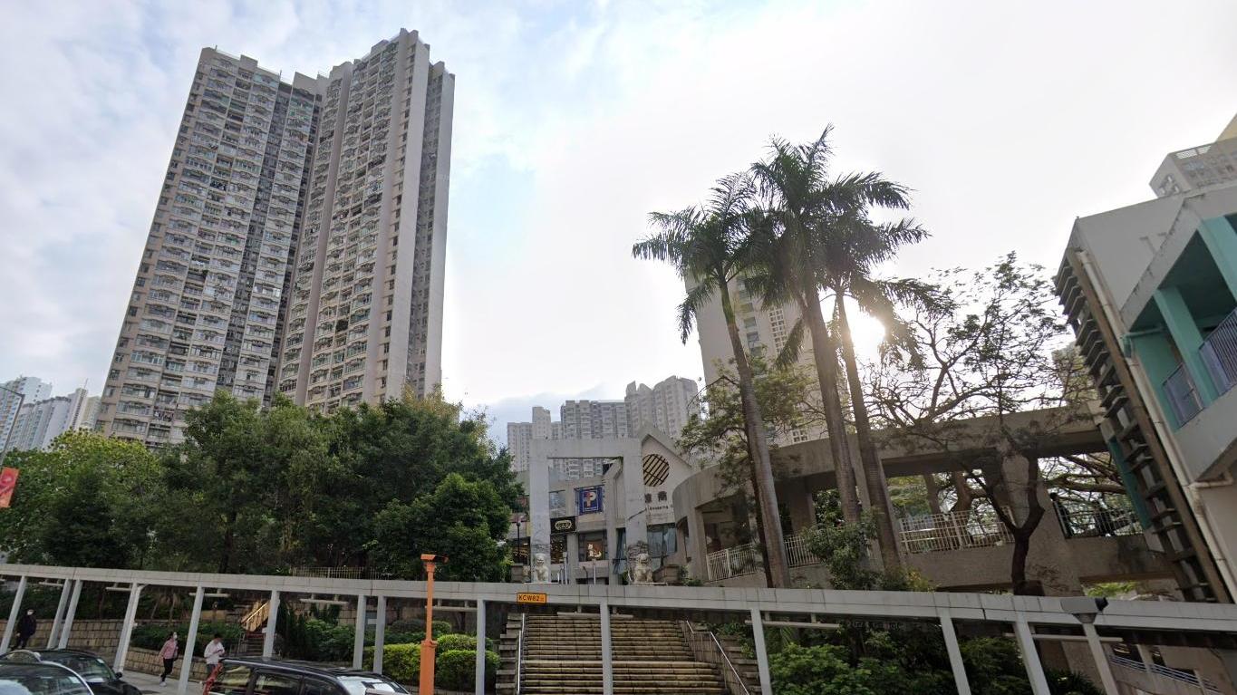 鑽石山單幢居屋鳳鑽苑兩房，放盤一個月以461萬元易手，原業主持貨34年，帳面勁賺5.6倍。