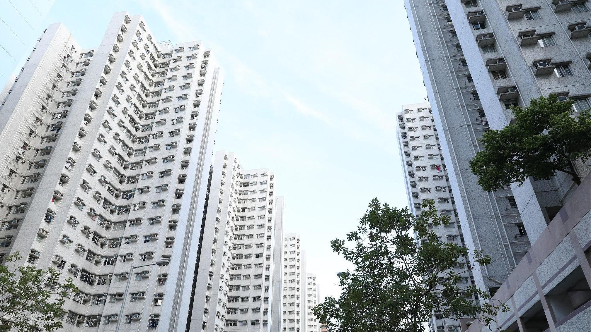 旺角富榮花園中層三房 居二價605萬沽 26年升2.6倍｜二手居屋成交