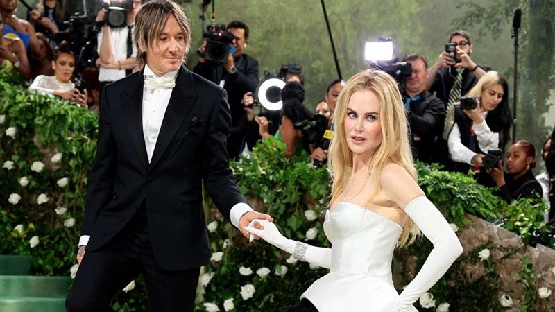 妮歌潔曼申請離婚 協議傾掂數保1.3億財產