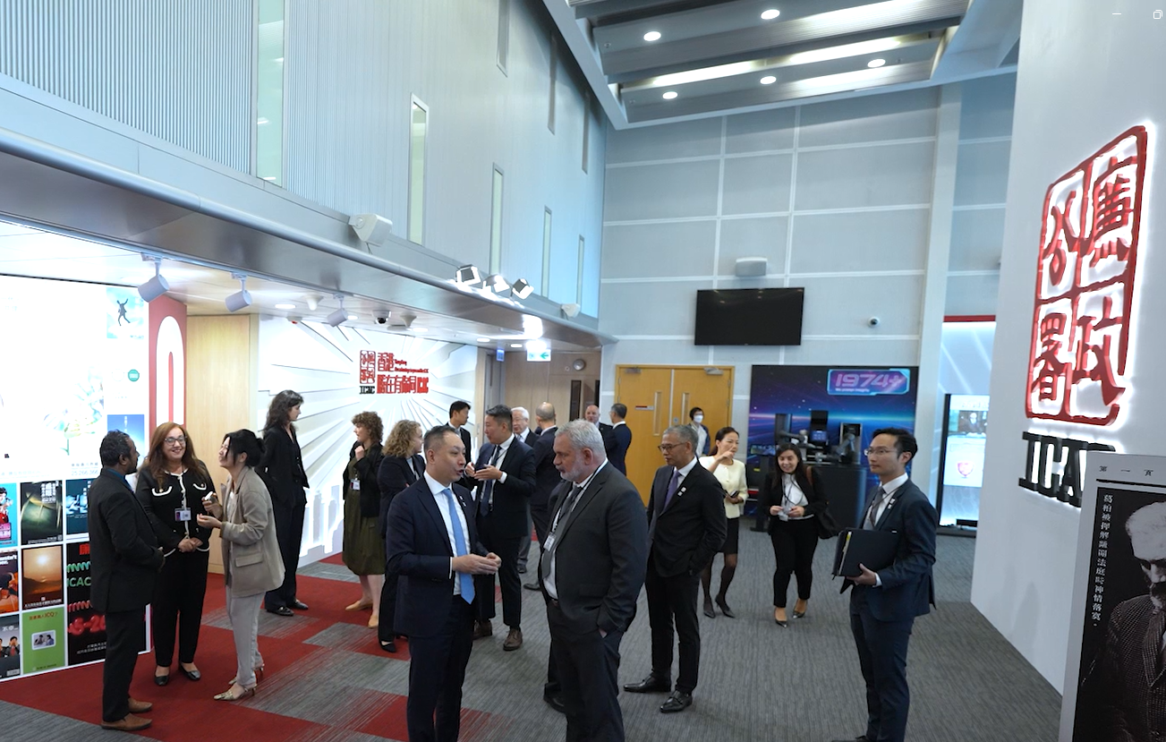 18位來自聯合國毒罪辦，以及中港、歐美、澳洲等地的專家及學者，上周來港舉行為期三日的工作會議。