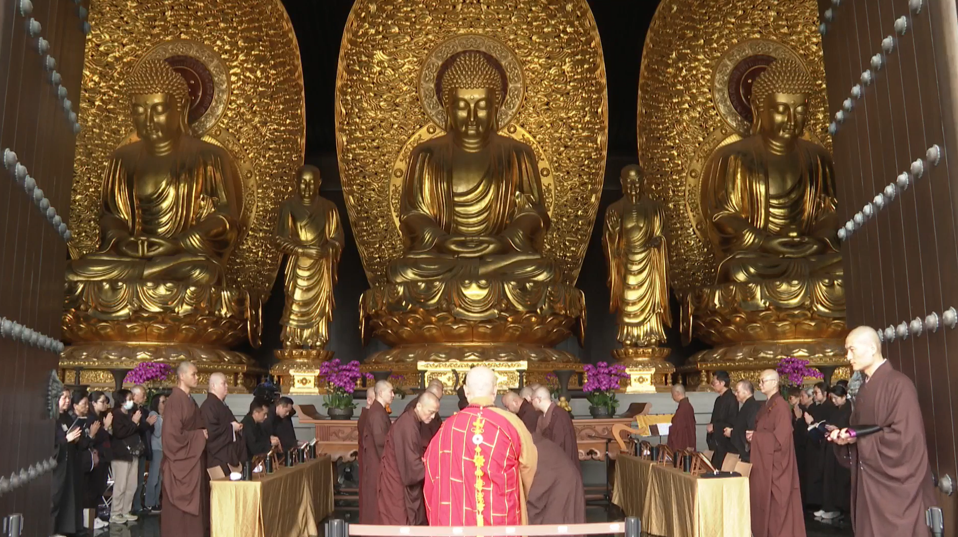 慈山寺今日舉行「地藏菩薩拔度消災法會」，為逝者、傷者及救護人員誦經祈福。(慈山寺FB)