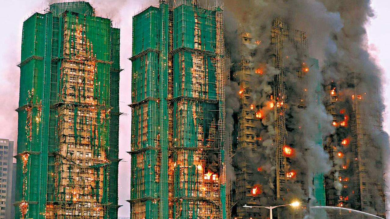 宏福苑外牆架竹棚連圍網 專家料風高物燥燃雜物肇禍