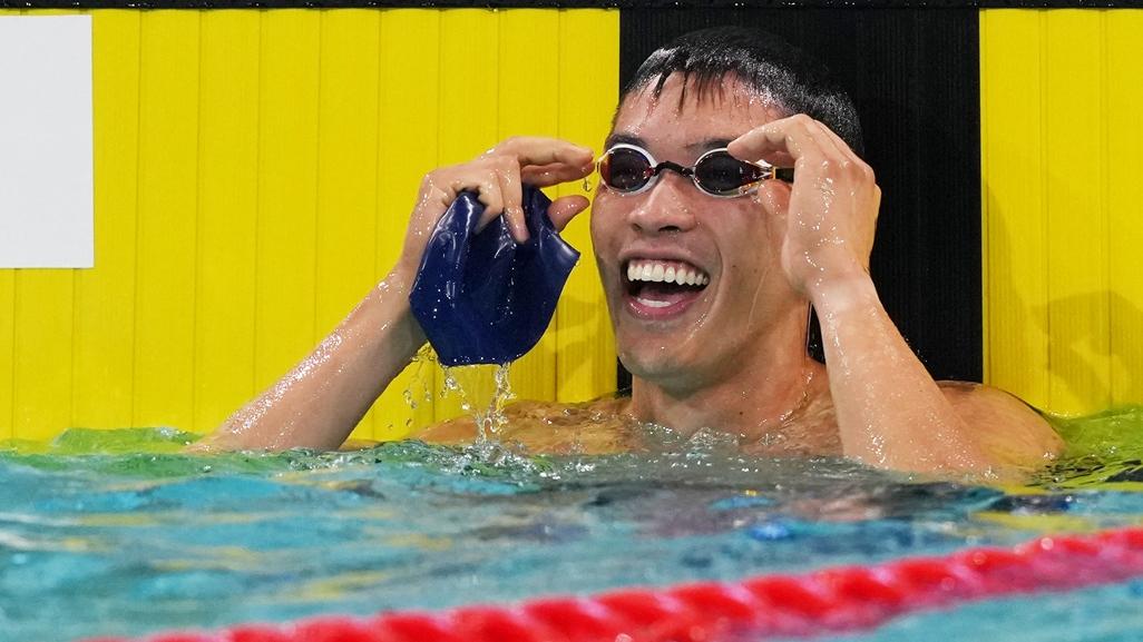 香港隊選手何甄陶50米自由泳奪金。