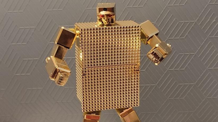 創新與懷舊——「香港製造黃金俠」