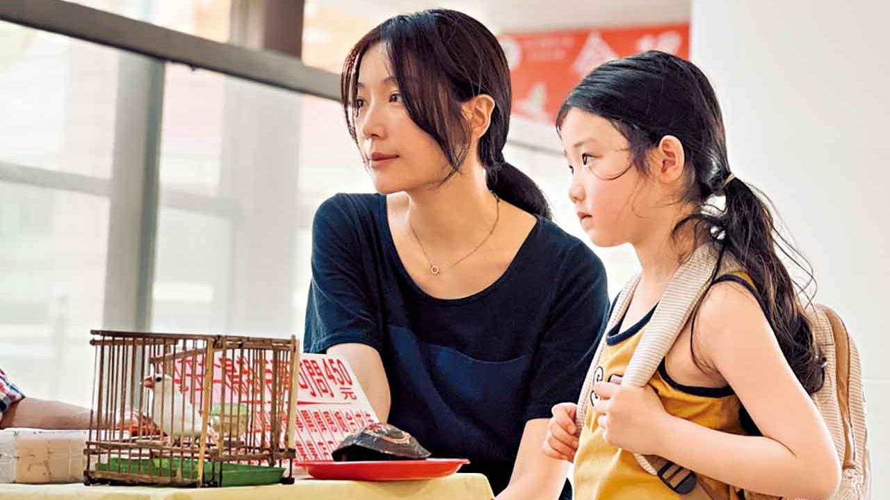 《左撇子女孩》女孩視角批判台灣封建思想 